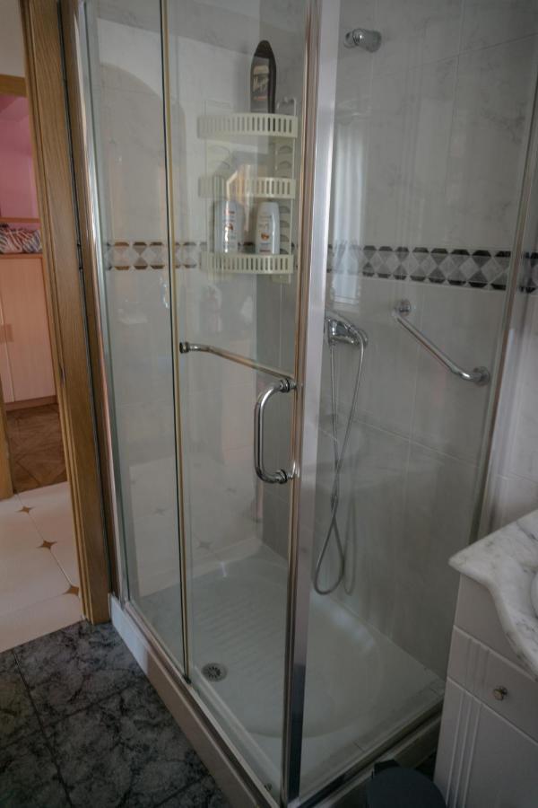 Apartamento Con Piscina Privada Leilighet Vigo Eksteriør bilde